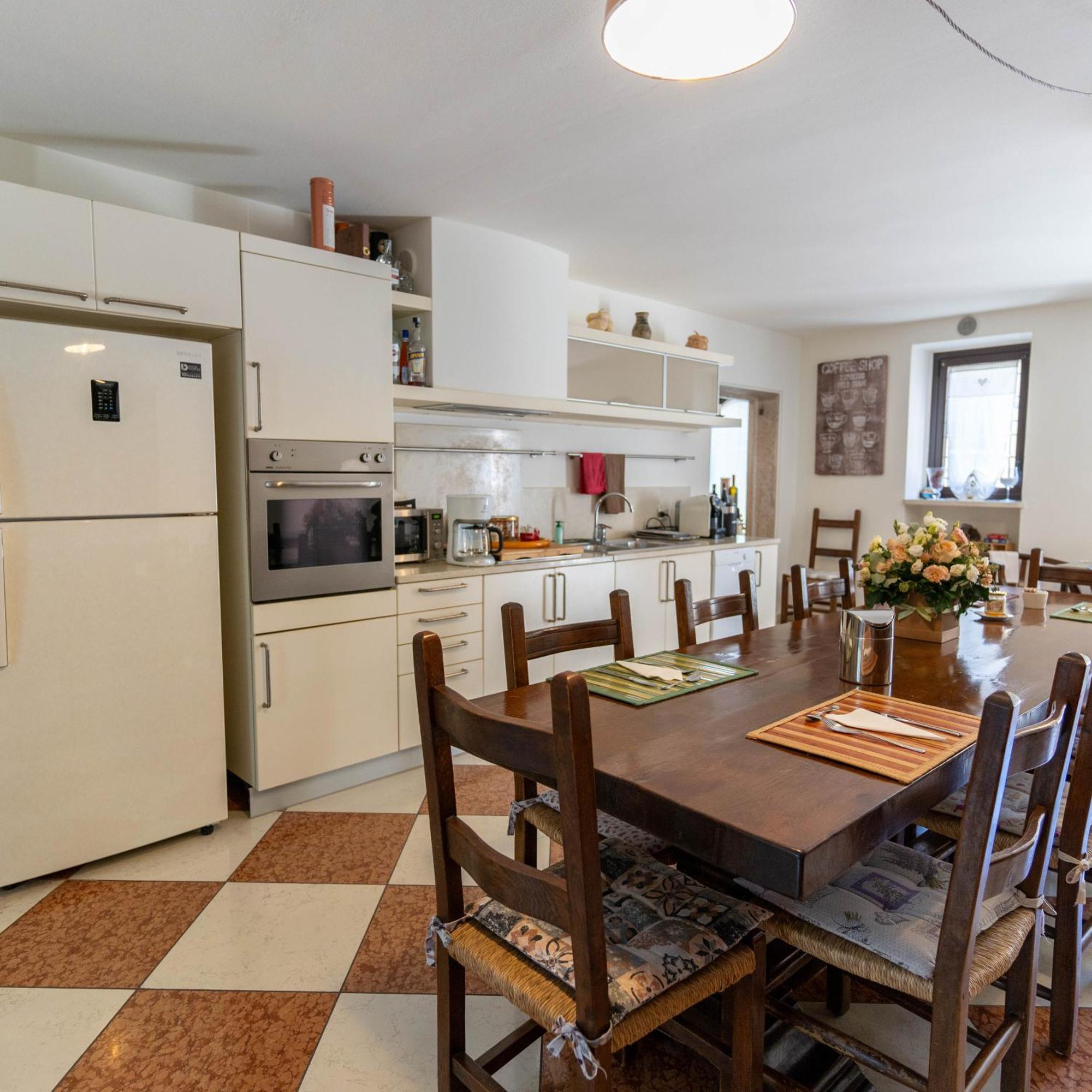 Bed and Breakfast A Casa di Tom SantʼAmbrogio di Valpolicella Esterno foto